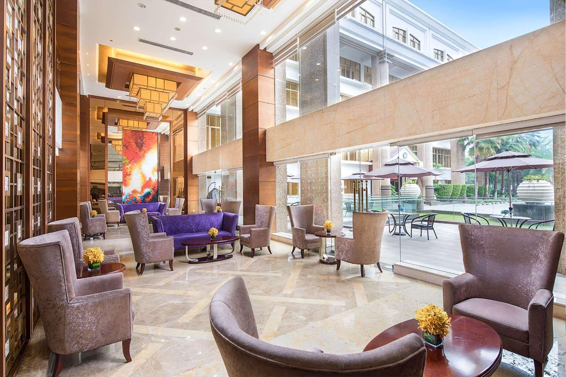 Ramada Shenzhen Baoan Hotel Exterior photo